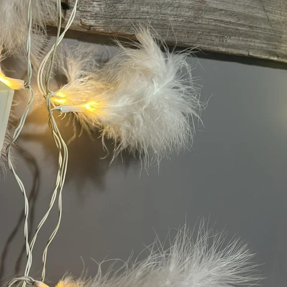 Feather string lights white - Picture 2 of 3